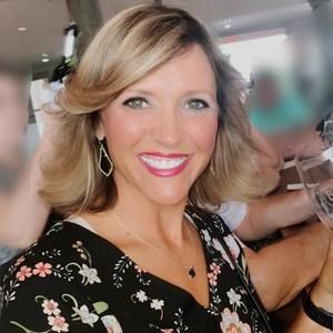 Meet your Posher, Vicki